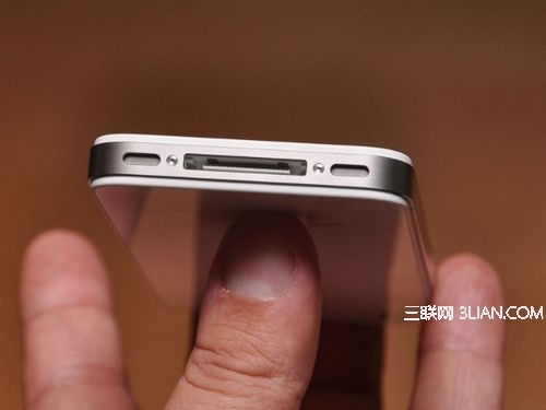 如何清除iPhone聽筒/話筒/充電口灰塵?  