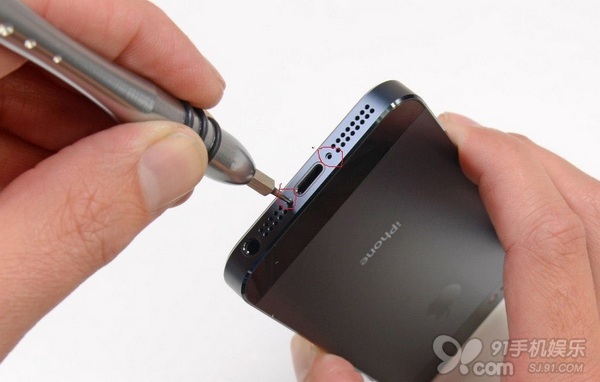 iPhone5攝像頭清理灰塵步驟詳解  教程