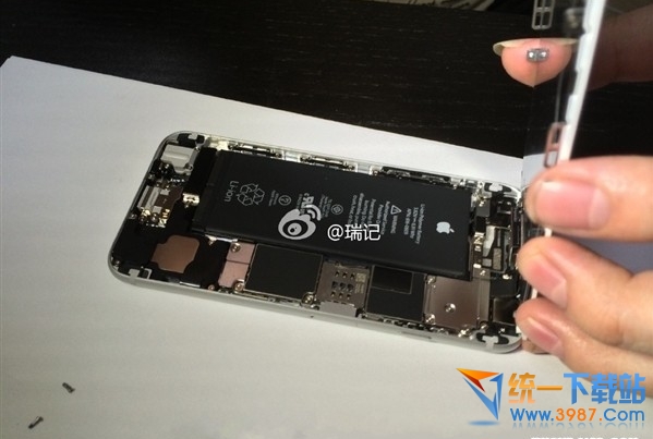 iphone6後蓋怎麼打開？ &nbsp