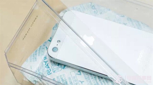 iPhone掉水怎麼辦?五步急救掉水iPhone