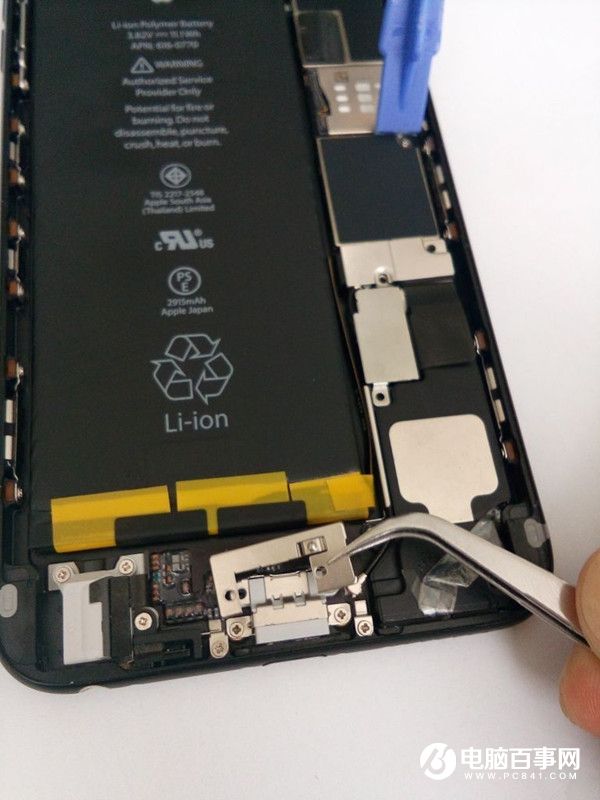 iPhone技巧:給iPhone揚聲器口安裝個性彩燈