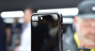 iPhone7亮光黑