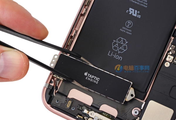 iPhone7 Plus做工如何?iPhone7 Plus拆機圖解
