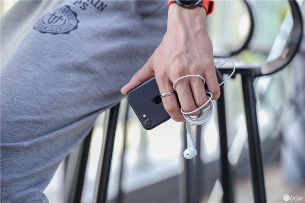 iPhone7音質體驗:接口變革的意義何在?