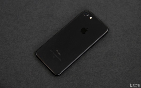 iPhone 7Bug:關閉飛行模式仍無信號  