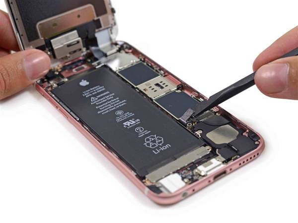iPhone 6s頻繁自動關機怎麼辦:蘋果免費換電池  