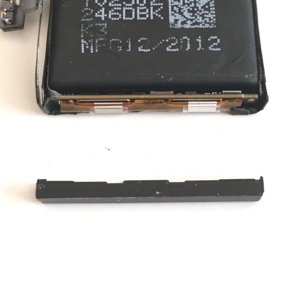 iPhone 5/6 原裝電池的簡單拆解教程 iPhone 5/6 原裝電池的簡單拆解教程