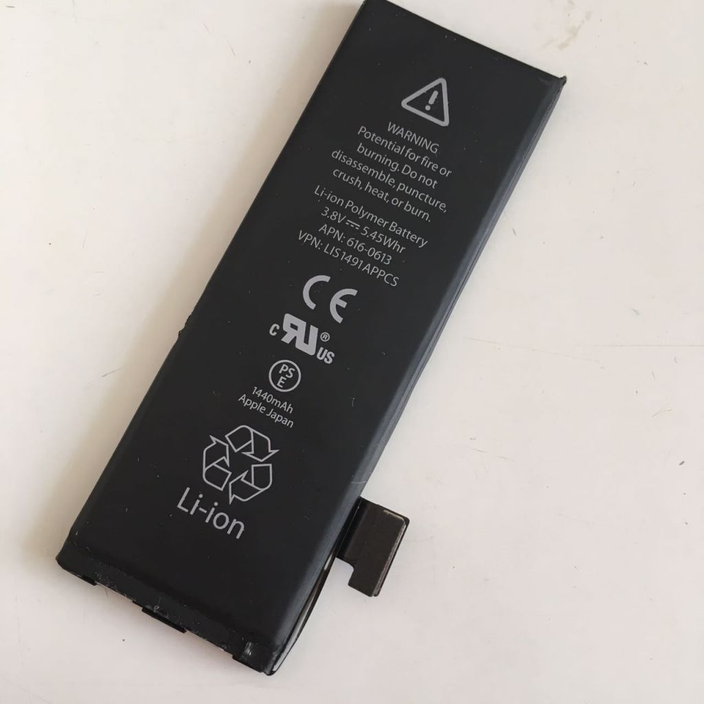 iPhone 5/6 原裝電池的簡單拆解教程 iPhone 5/6 原裝電池的簡單拆解教程