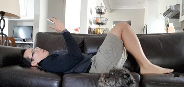 小小配件讓你單手使用 iPhone 變so easy 小小配件讓你單手使用 iPhone 變so easy