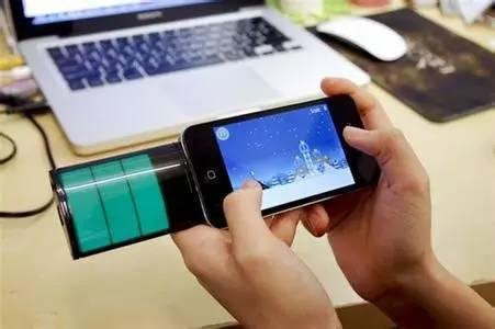 iPhone整晚充電到底會不會傷害手機電池?