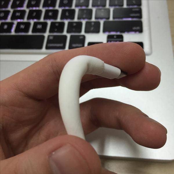 完美保護數據線 快試試超輕粘土 完美保護數據線 快試試超輕粘土