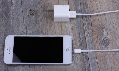 不要將iPhone用到關機再充電,危害比你想象的大 不要將iPhone用到關機再充電,危害比你想象的大