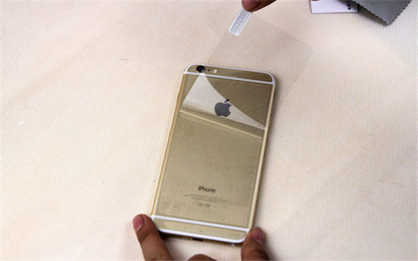 iPhone 6 需不需要貼膜 ? 貼什麼膜? iPhone 6 需不需要貼膜 ? 貼什麼膜?
