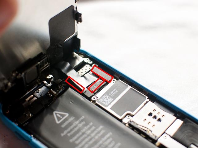 教你如何快速更換蘋果5C屏幕 教你如何快速更換蘋果5C屏幕