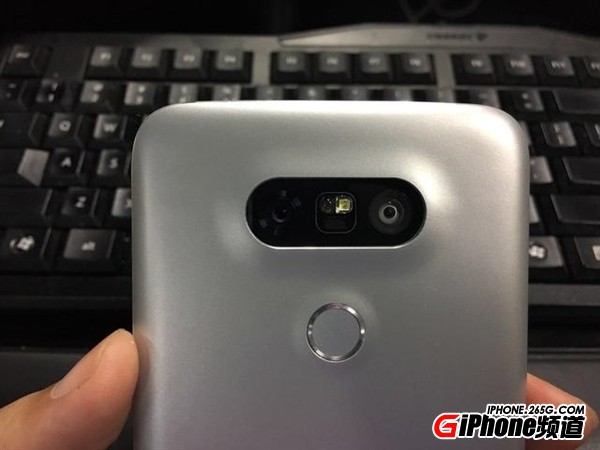 震驚!iPhone 6SE真機、跑分首曝光:中國要缺席首發