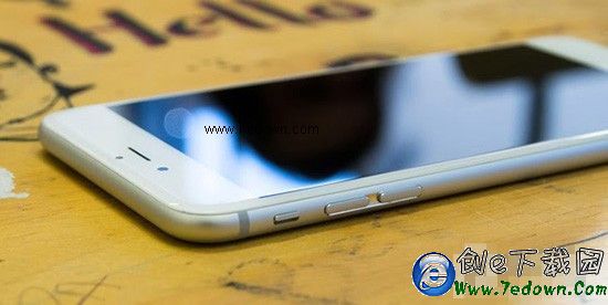 1428563546129336.jpg Jailbreak-8.1.3.jpg