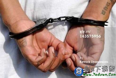 “我自己的手機憑什麼被蘋果束縛”