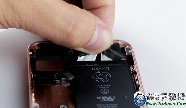 iPhone故障維修說明書 自己動手豐衣足食