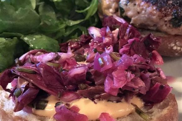 低光下蘋果iPhone7 Plus長焦鏡頭為何無法工作?