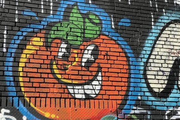 低光下蘋果iPhone7 Plus長焦鏡頭為何無法工作?