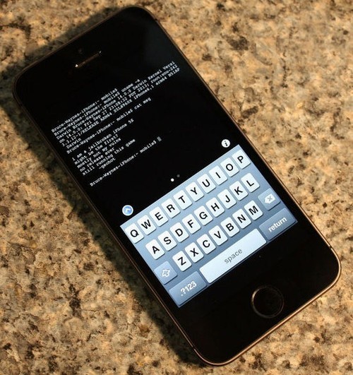 Evasi0n 7不靠譜? Geohot稱將發新工具