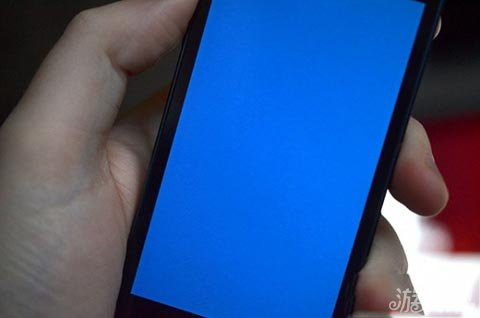 解決iPhone 5S藍屏死機重啟